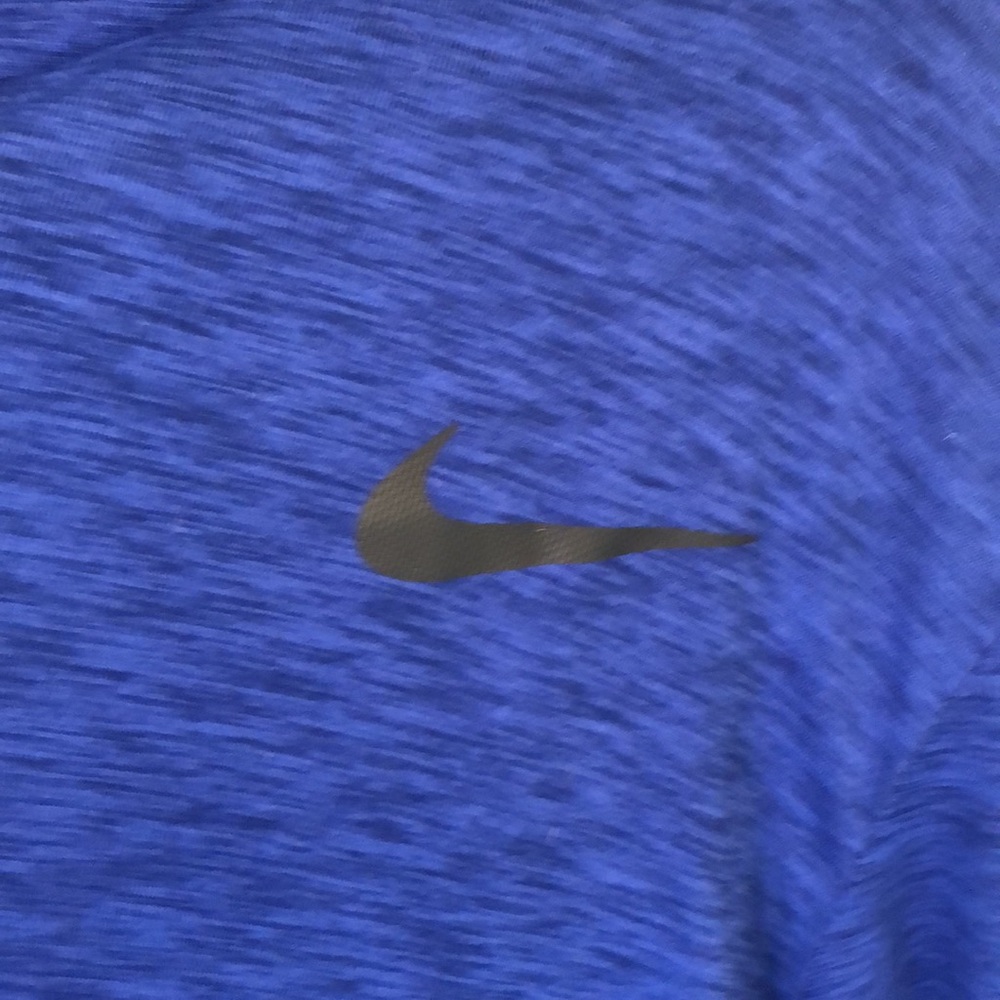 Nike Dri-fit hoodie - Picture 3 of 5
